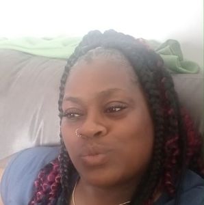 Meet your Posher, Lorean